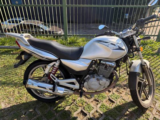 SUZUKI GSR 150i SUZUKI GSR 150i